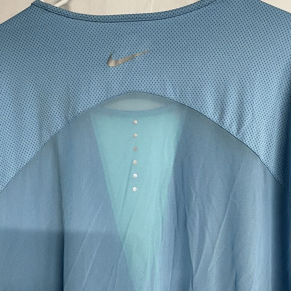 NEW Womens 3X Plus Size NIKE Zonal Cooling Relay Running Top 844845-010 Blue - Picture 3 of 8